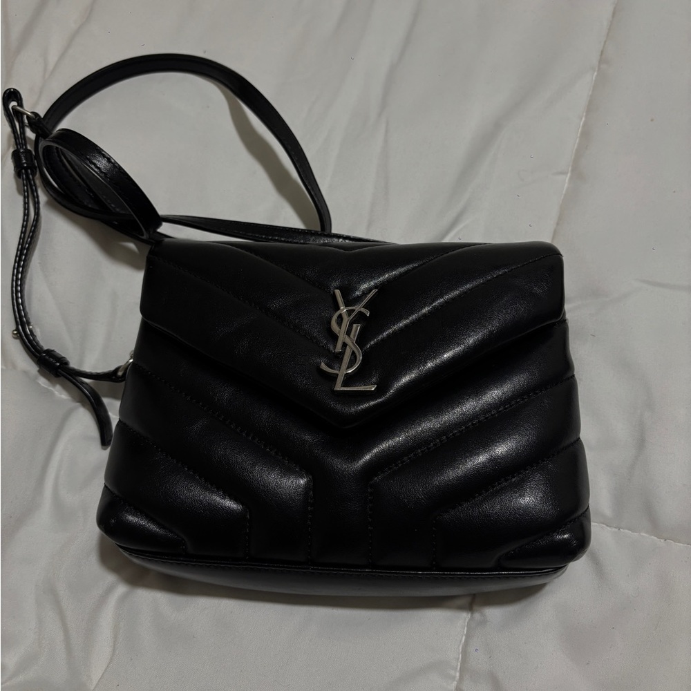 Saint Laurent Black Leather LouLou bag